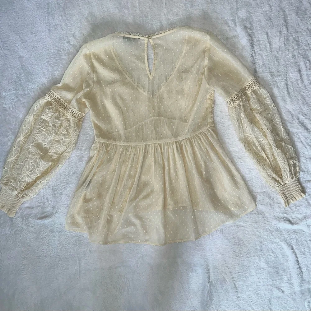 Vici Cream Lace Detail Blouse - Picture 6 of 7